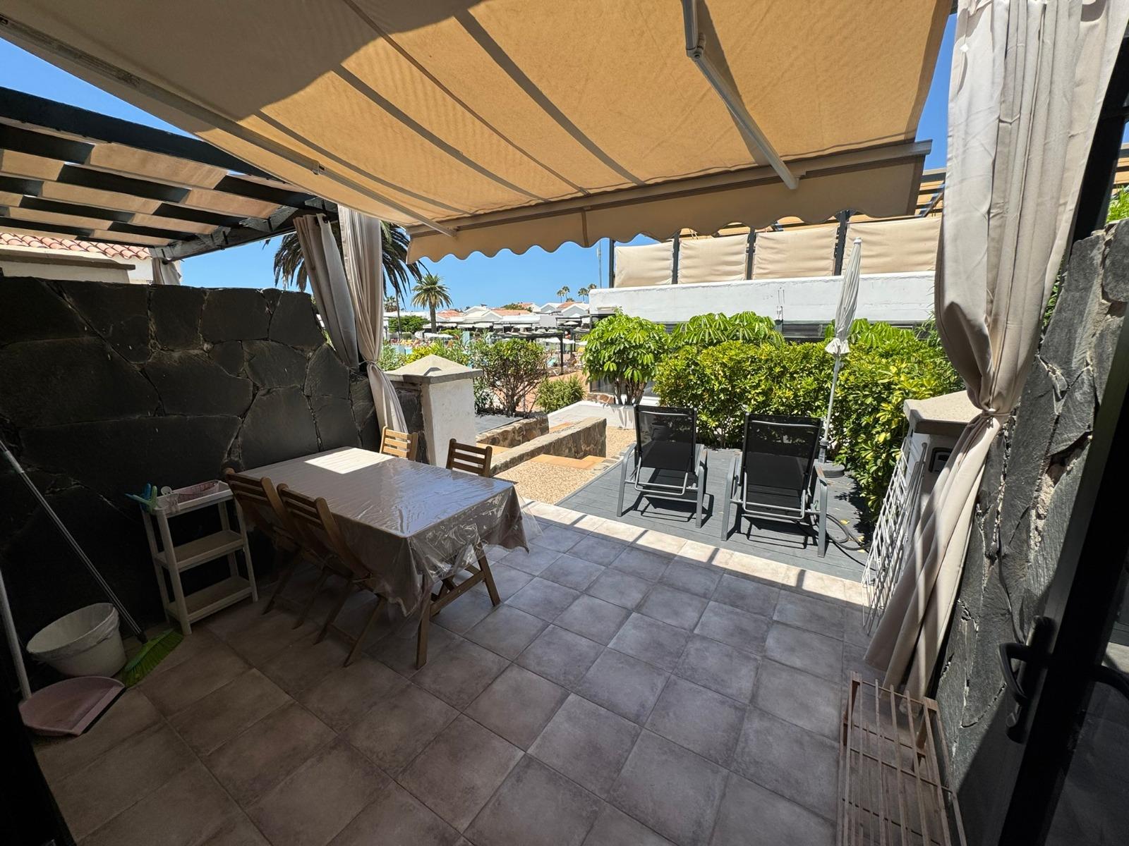 Bungalow con piscina comunitaria en Campo Internacional, Maspalomas