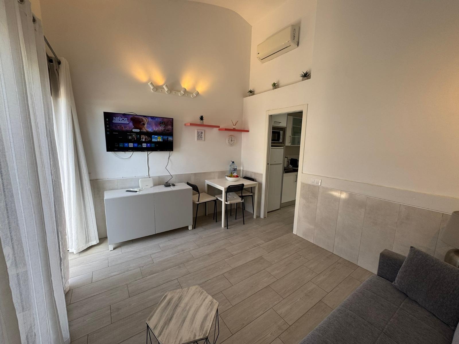 Bungalow con piscina comunitaria en Campo Internacional, Maspalomas