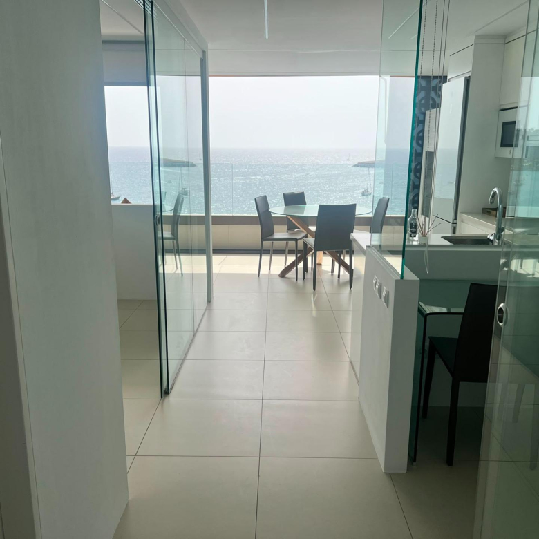 Vistas de ensueño desde tu apartamento de 2 dormitorios en Patalavaca