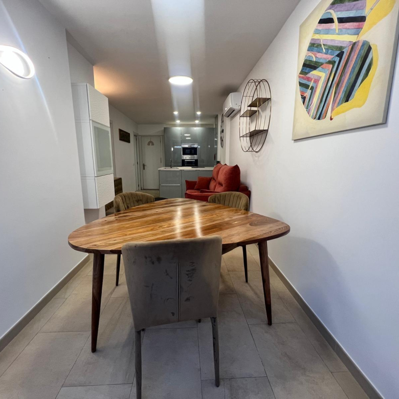 Se vende o se Alquila exclusivo apartamento reformado en Puerto Feliz