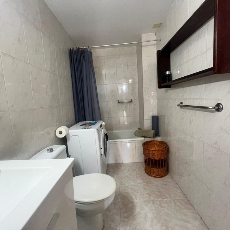 Apartamento con vistas al mar a solo 100 metros de la playa