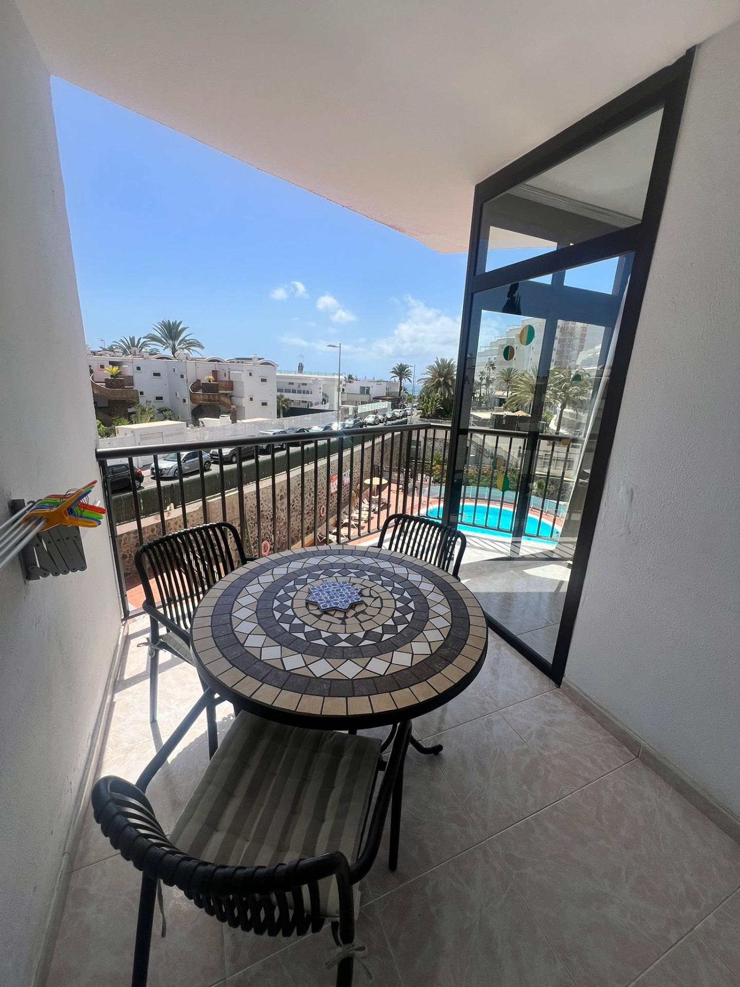 Apartamento con vistas al mar a solo 100 metros de la playa