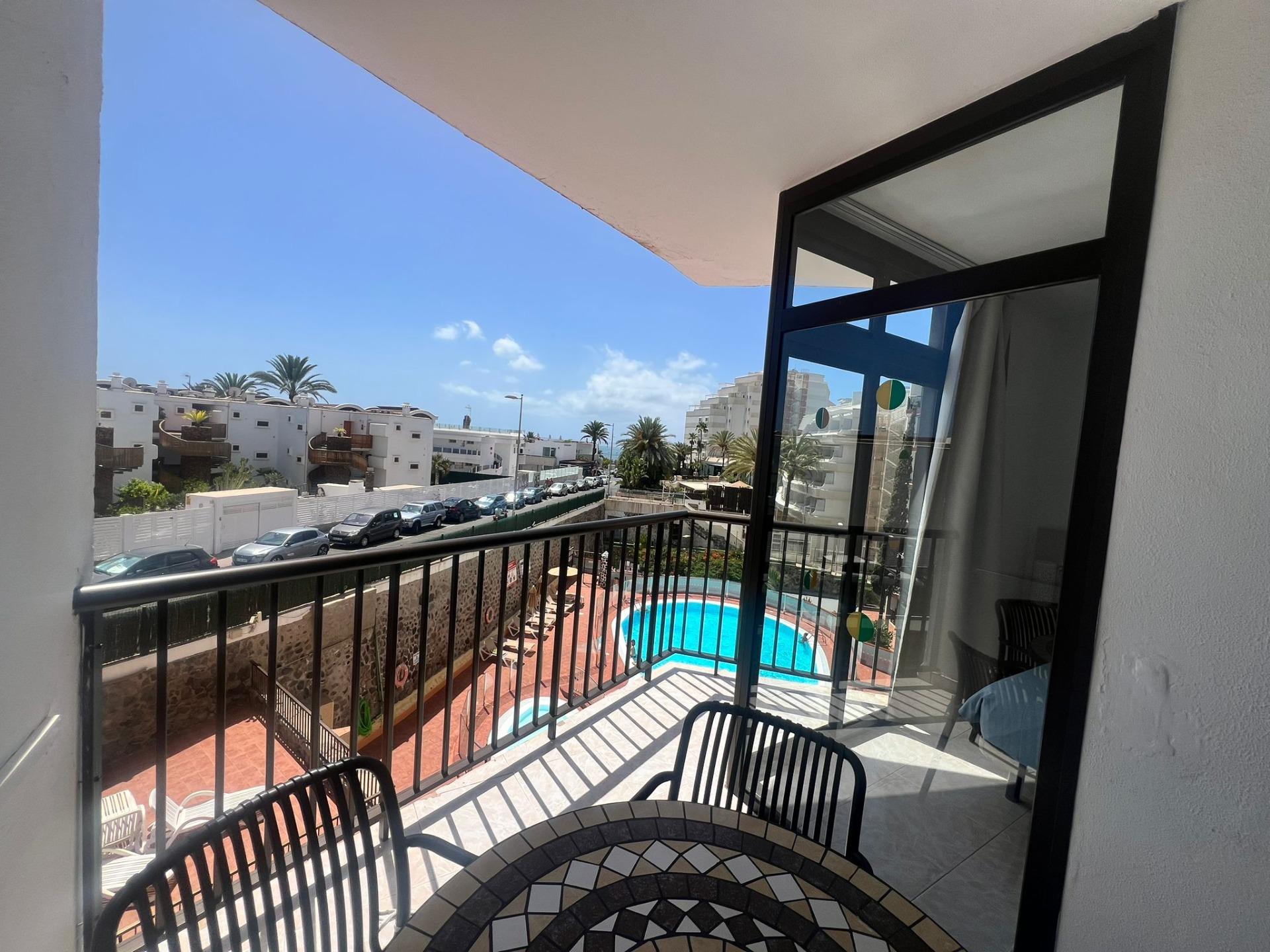 Apartamento con vistas al mar a solo 100 metros de la playa