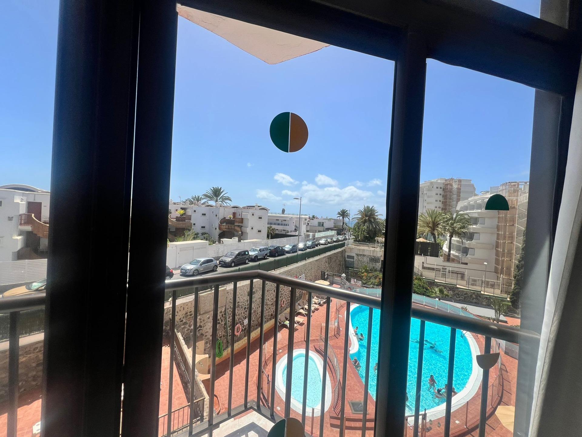 Apartamento con vistas al mar a solo 100 metros de la playa