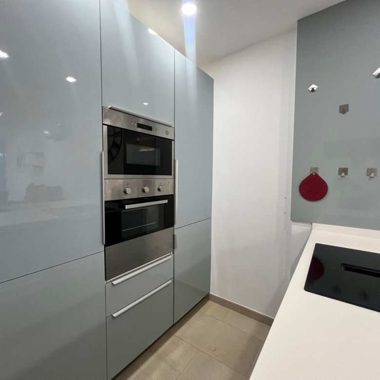 Se vende o se Alquila exclusivo apartamento reformado en Puerto Feliz