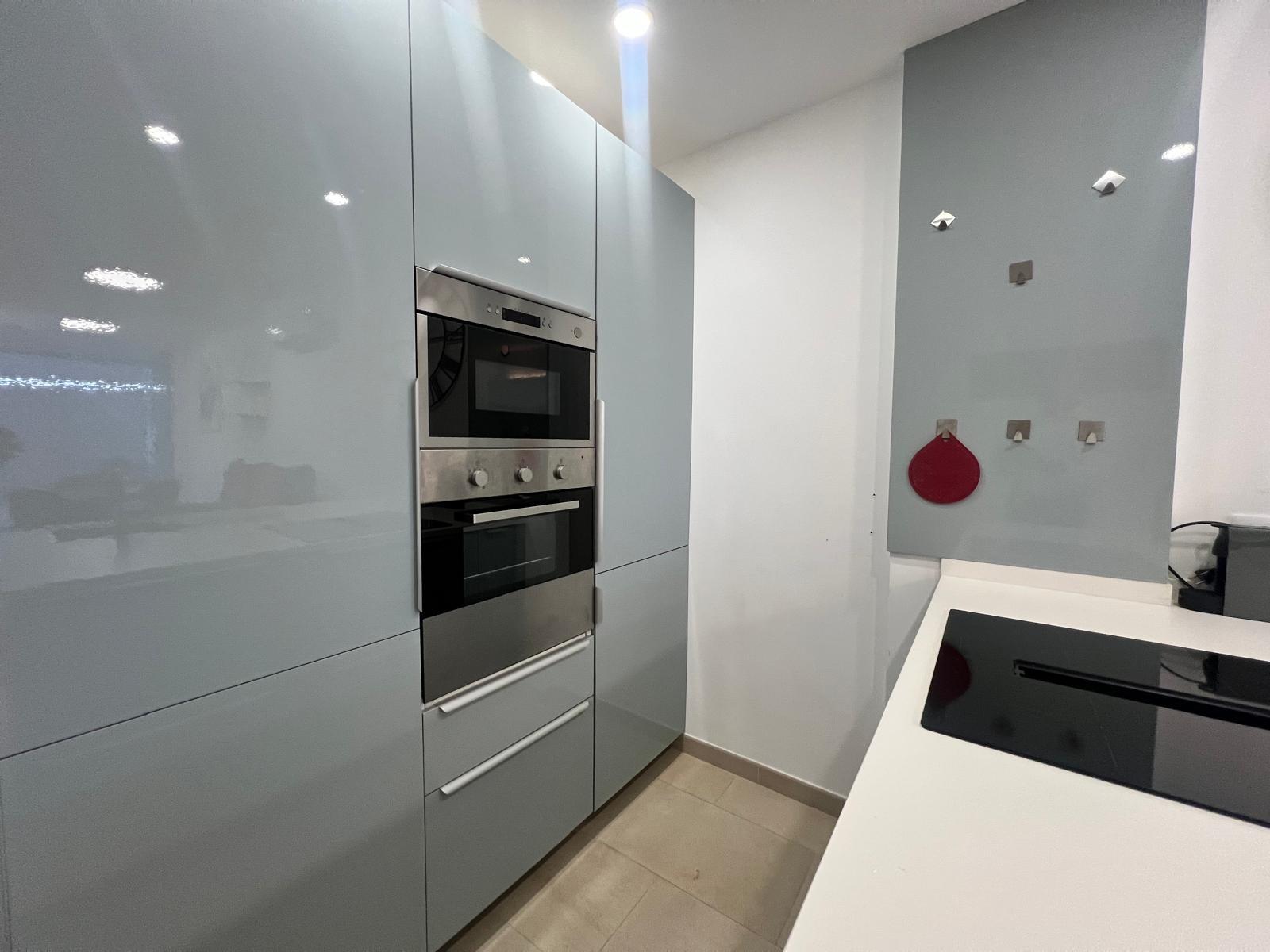 Se vende o se Alquila exclusivo apartamento reformado en Puerto Feliz