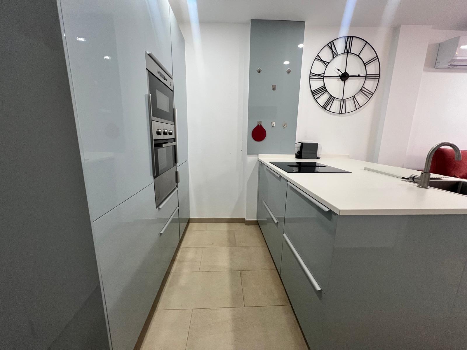 Se vende o se Alquila exclusivo apartamento reformado en Puerto Feliz