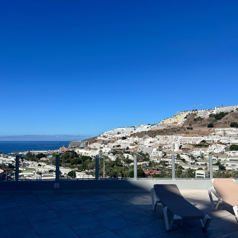 Se vende o se Alquila exclusivo apartamento reformado en Puerto Feliz