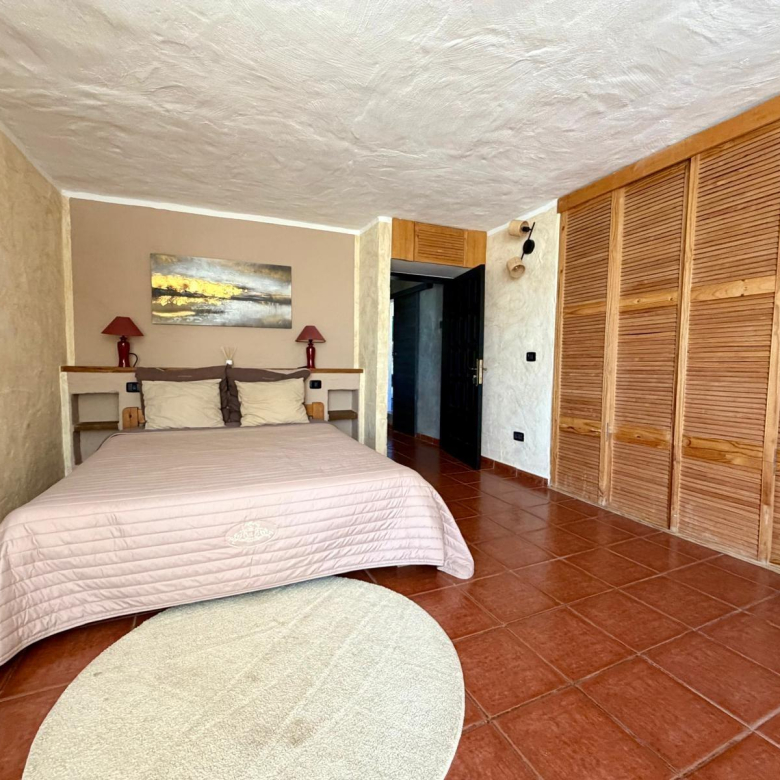 Finca de ensueño con casa rústica y piscina privada cerca de Ingenio