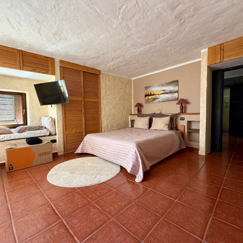Finca de ensueño con casa rústica y piscina privada cerca de Ingenio