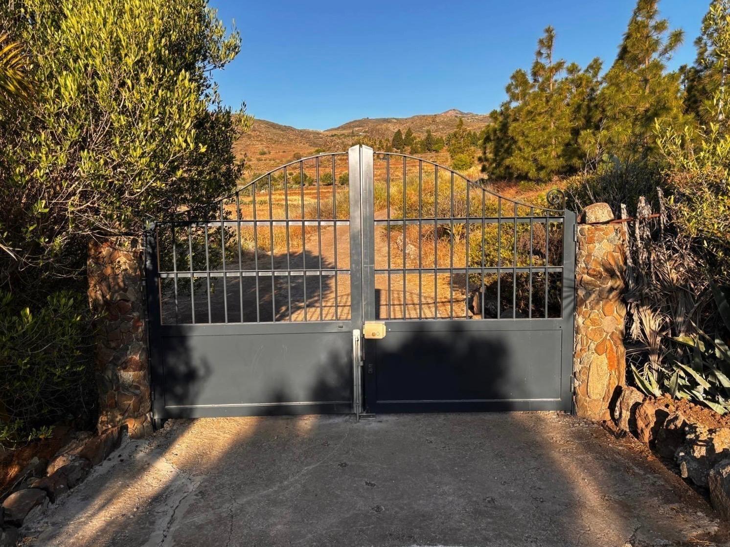 Finca de ensueño con casa rústica y piscina privada cerca de Ingenio