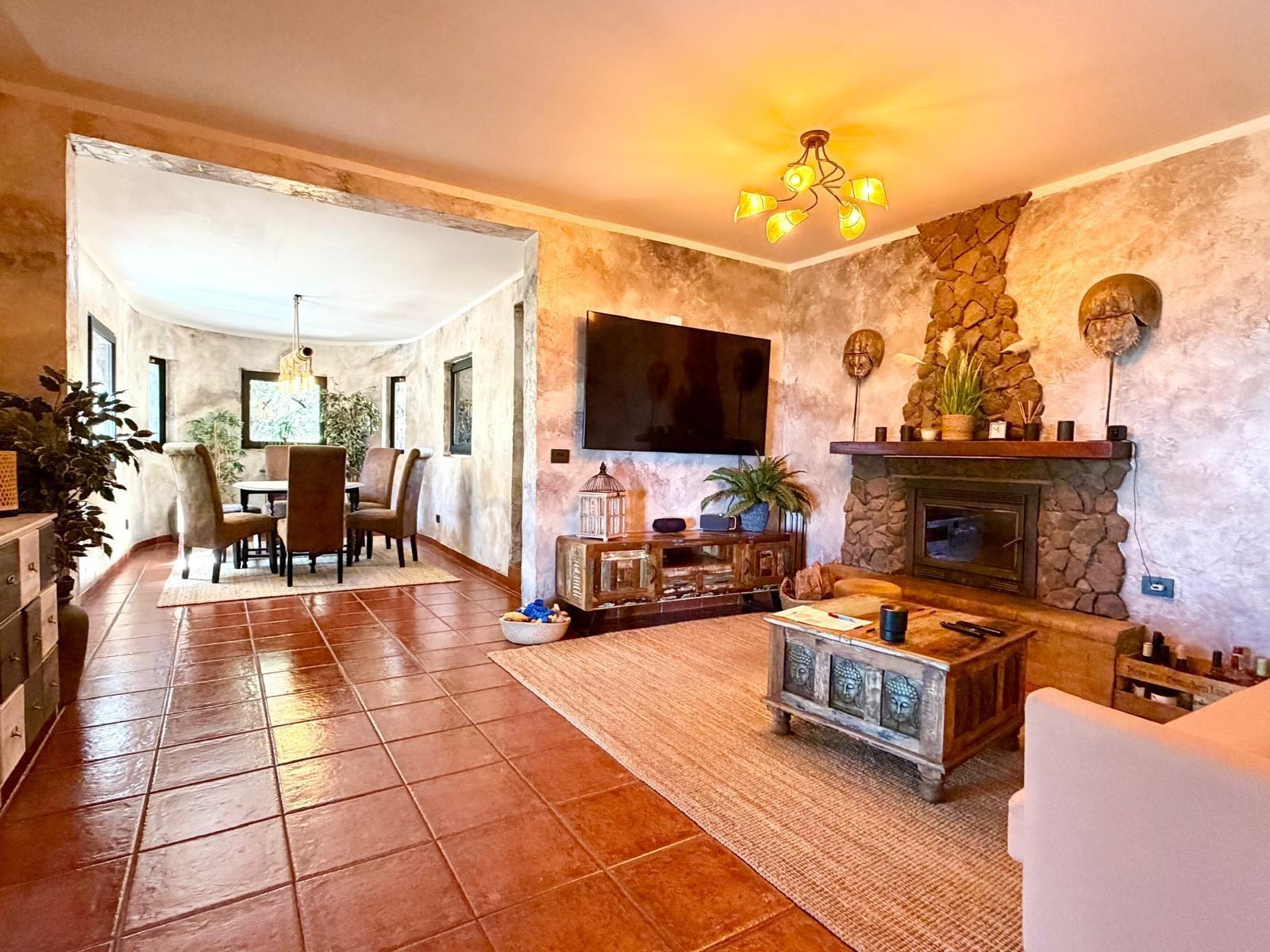 Finca de ensueño con casa rústica y piscina privada cerca de Ingenio