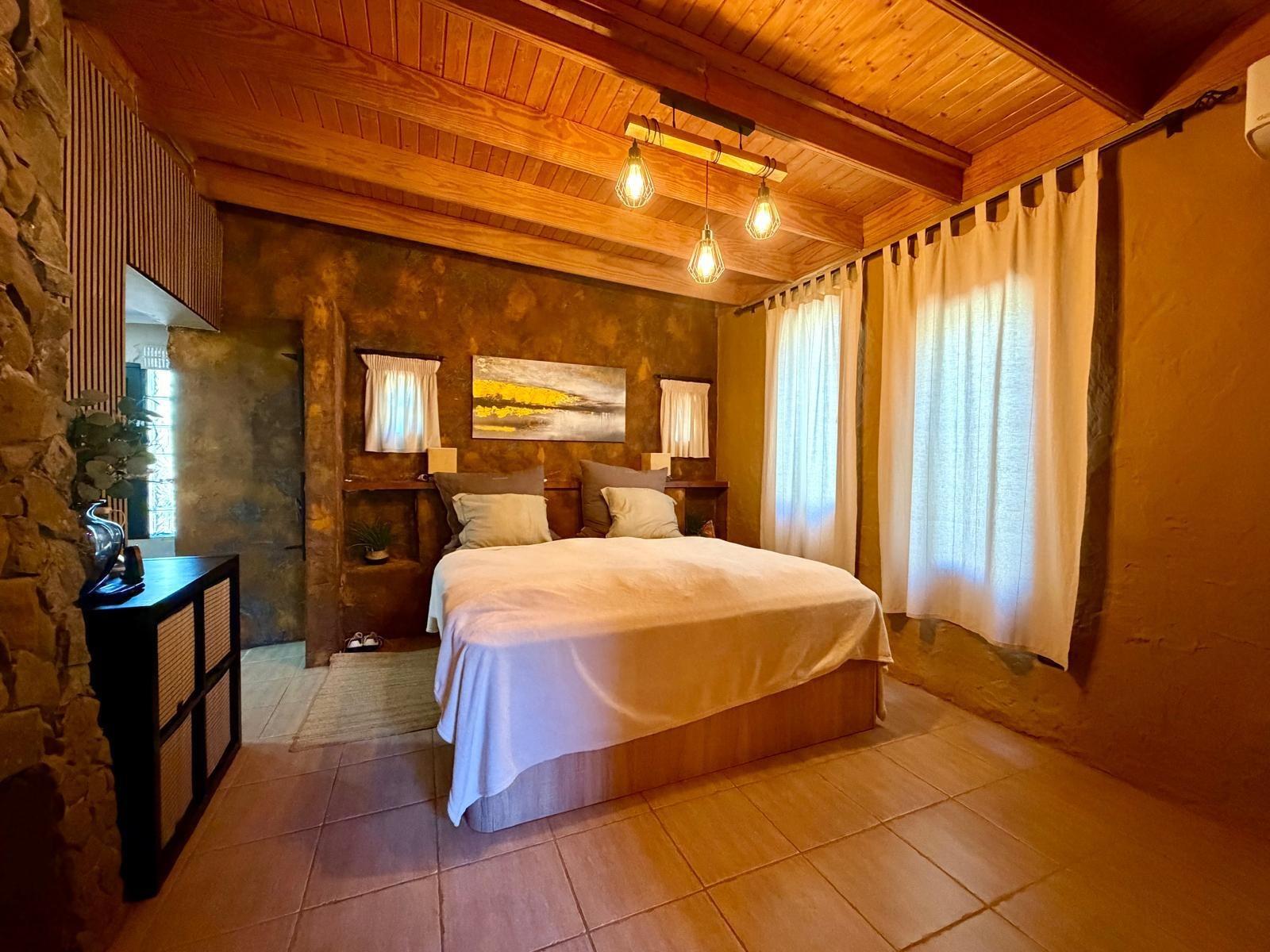 Finca de ensueño con casa rústica y piscina privada cerca de Ingenio
