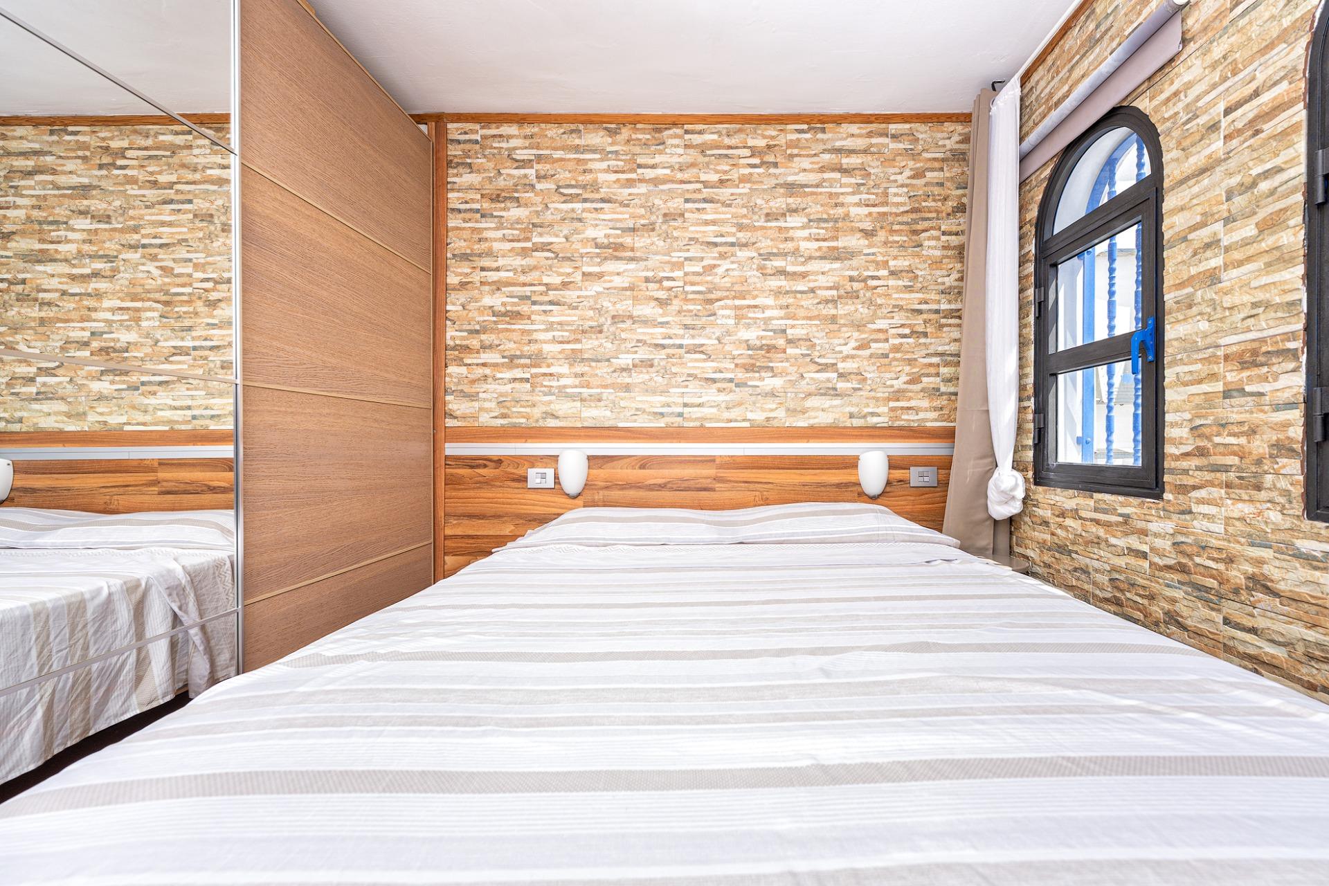 Encantador Duplex con terraza privada cerca del campo de golf