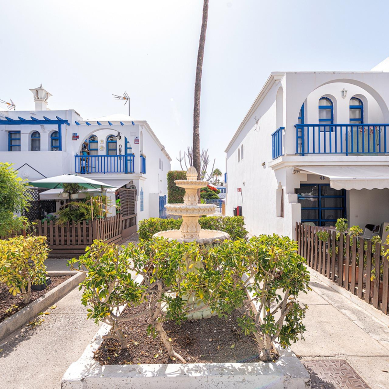 Encantador Duplex con terraza privada cerca del campo de golf