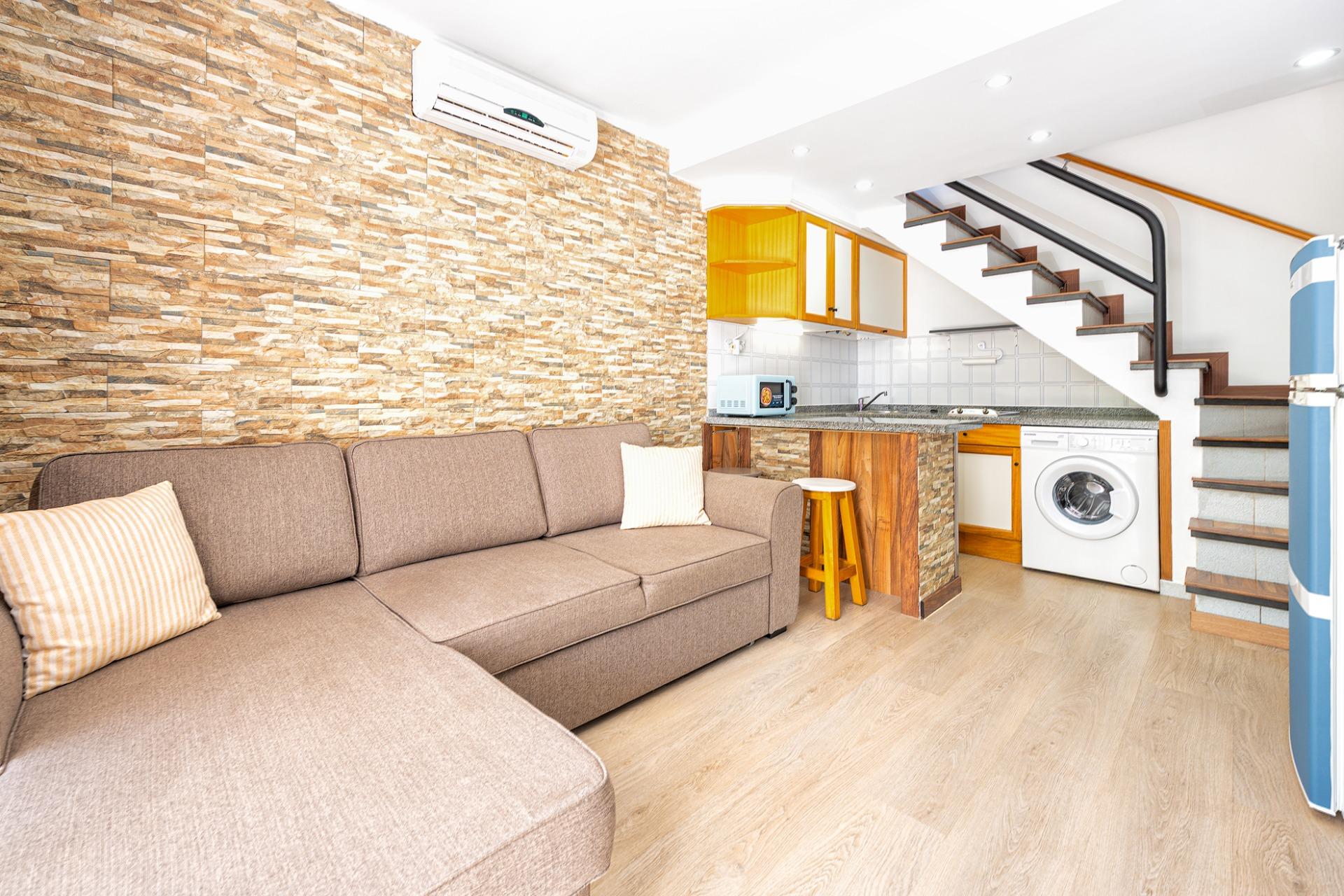 Encantador Duplex con terraza privada cerca del campo de golf