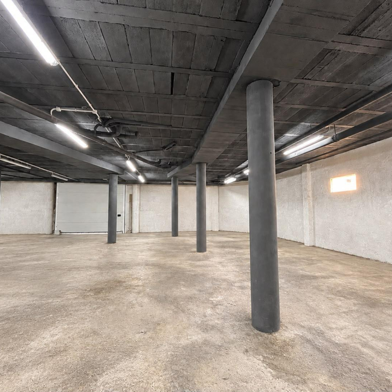 AMPLIO LOCAL COMERCIAL CON GRAN POTENCIAL EN VENTA EN LAS HUESAS, TELDE