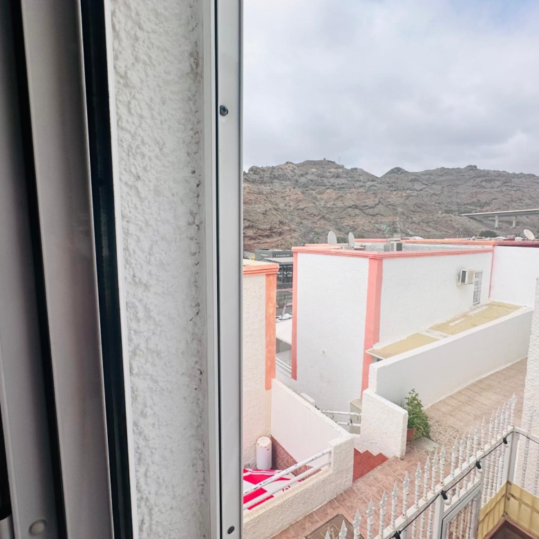 FANTÁSTICO DÚPLEX PAREADO CON 4 DORMITORIOS, 2 COCINAS Y 2 TERRAZAS EN ALQUILER DE TEMPORADA – PUERTO RICO