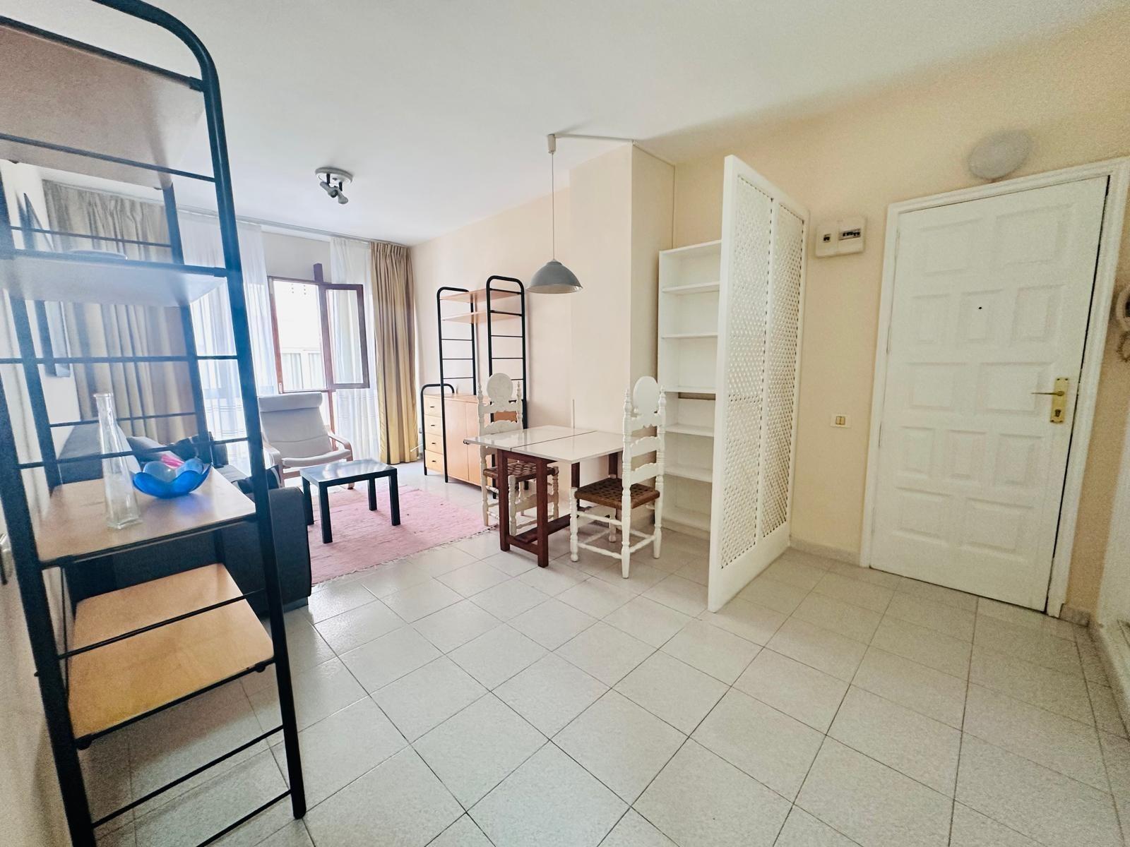 ESPECTACULAR APARTAMENTO EN VENTA DE 1 DORMITORIO JUNTO A LA PLAYA DE LAS CANTERAS