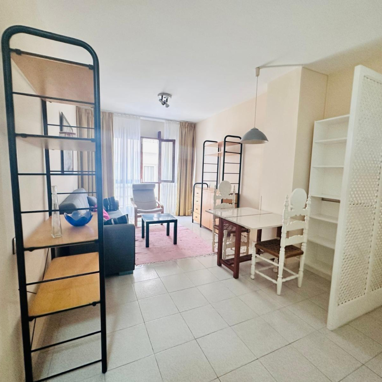 ESPECTACULAR APARTAMENTO EN VENTA DE 1 DORMITORIO JUNTO A LA PLAYA DE LAS CANTERAS