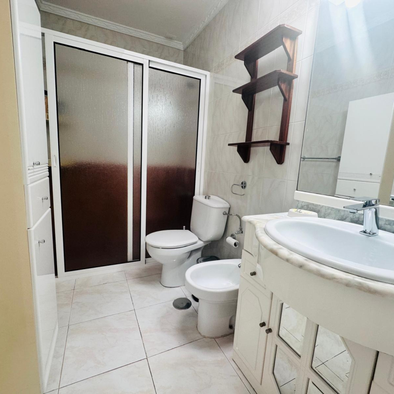 FANTÁSTICO DÚPLEX PAREADO CON 4 DORMITORIOS, 2 COCINAS Y 2 TERRAZAS EN ALQUILER DE TEMPORADA – PUERTO RICO