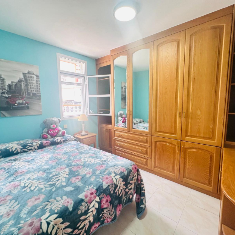 FANTÁSTICO DÚPLEX PAREADO CON 4 DORMITORIOS, 2 COCINAS Y 2 TERRAZAS EN ALQUILER DE TEMPORADA – PUERTO RICO
