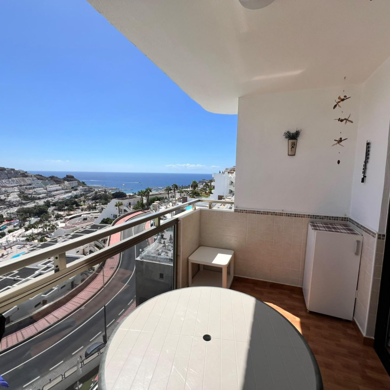 Fantástico Ático con Vistas al Mar