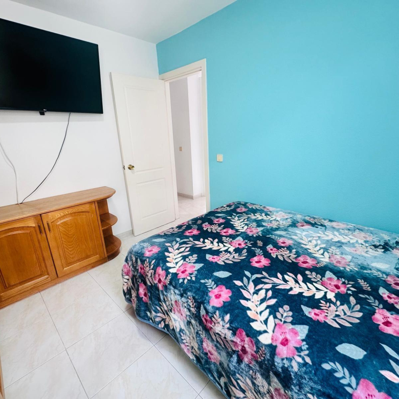 FANTÁSTICO DÚPLEX PAREADO CON 4 DORMITORIOS, 2 COCINAS Y 2 TERRAZAS EN ALQUILER DE TEMPORADA – PUERTO RICO