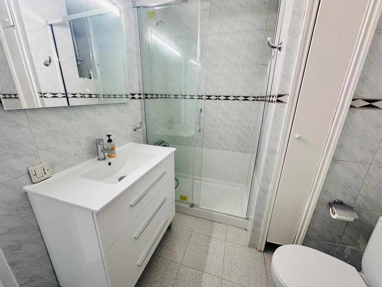 ESPECTACULAR APARTAMENTO EN VENTA DE 1 DORMITORIO JUNTO A LA PLAYA DE LAS CANTERAS