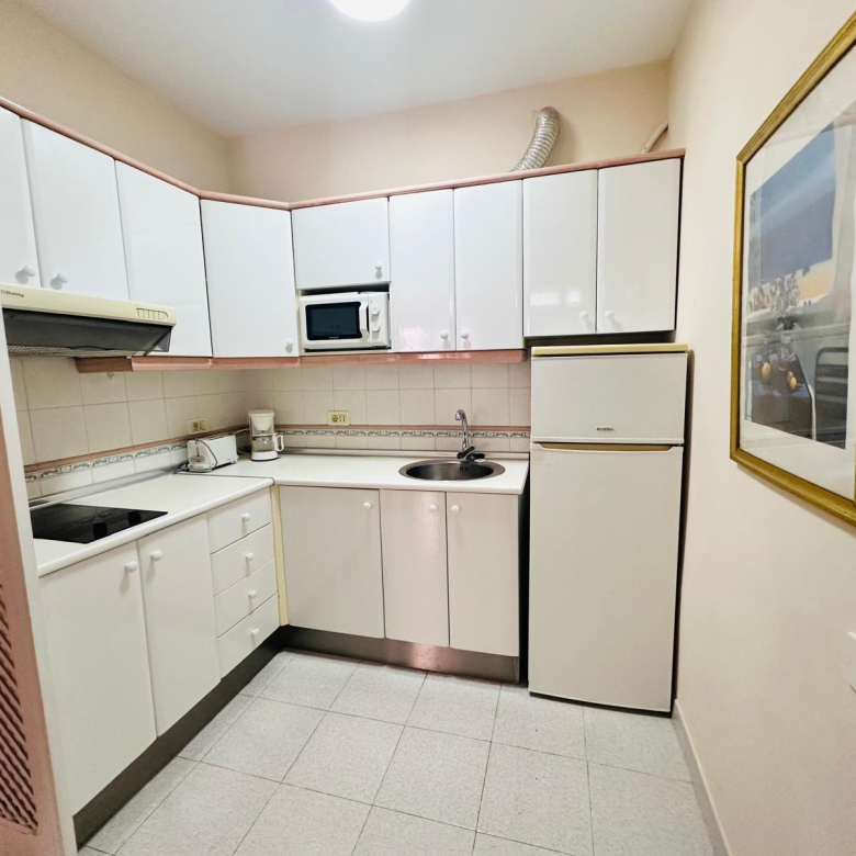 ESPECTACULAR APARTAMENTO EN VENTA DE 1 DORMITORIO JUNTO A LA PLAYA DE LAS CANTERAS