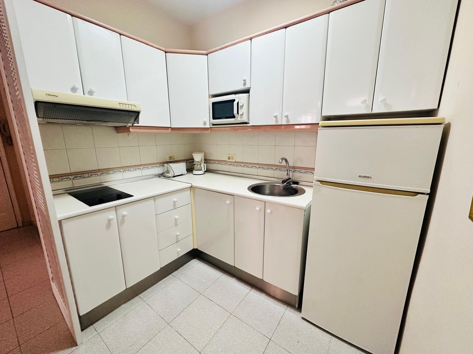 ESPECTACULAR APARTAMENTO EN VENTA DE 1 DORMITORIO JUNTO A LA PLAYA DE LAS CANTERAS