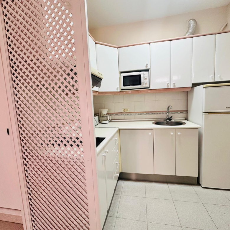 ESPECTACULAR APARTAMENTO EN VENTA DE 1 DORMITORIO JUNTO A LA PLAYA DE LAS CANTERAS