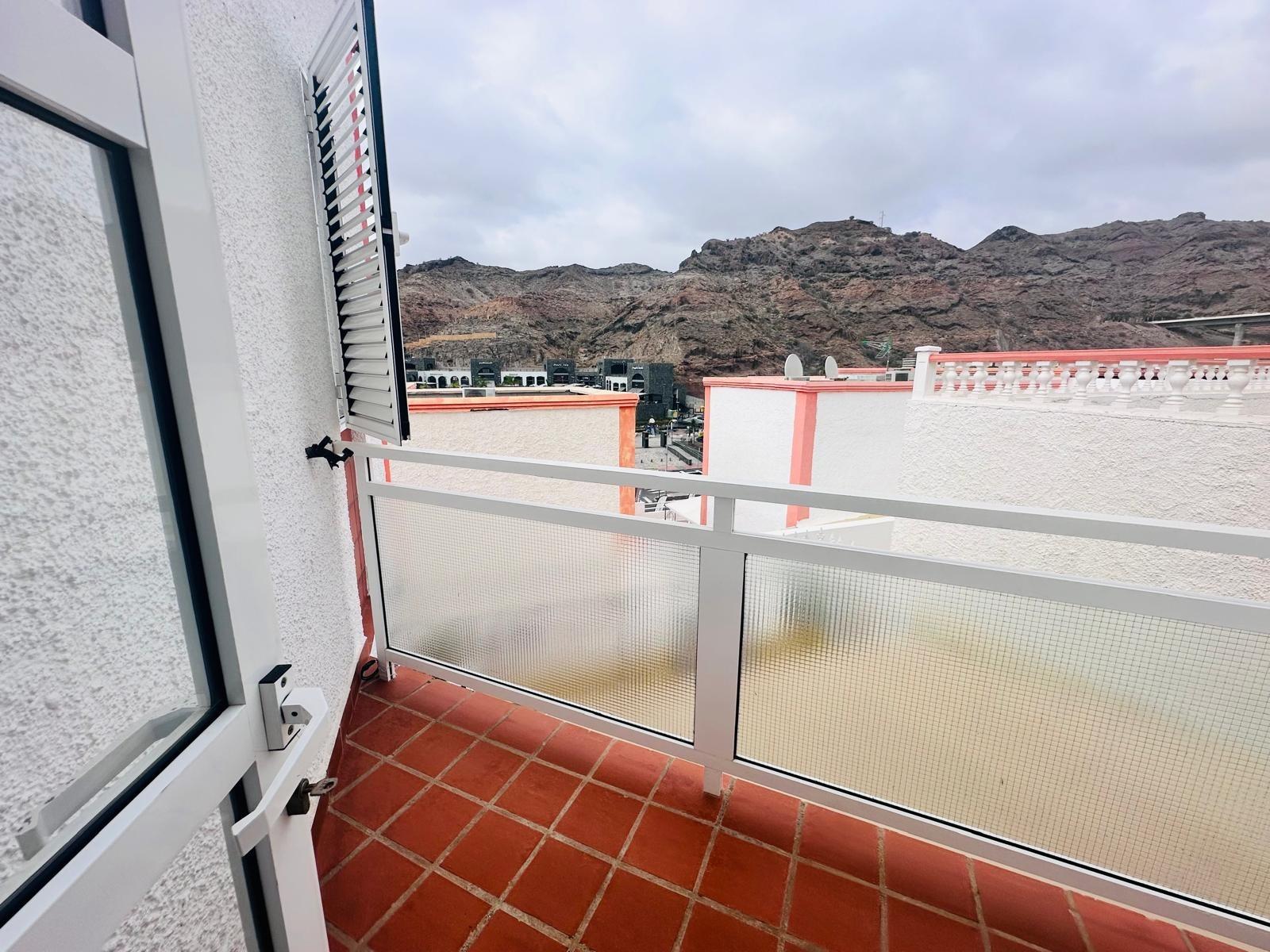FANTÁSTICO DÚPLEX PAREADO CON 4 DORMITORIOS, 2 COCINAS Y 2 TERRAZAS EN ALQUILER DE TEMPORADA – PUERTO RICO