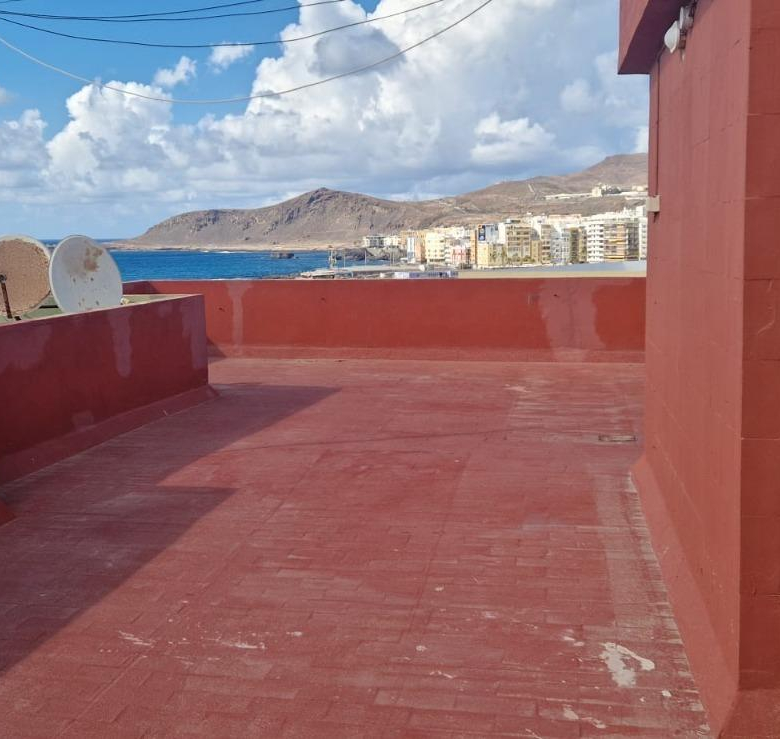 ESPECTACULAR APARTAMENTO EN VENTA DE 1 DORMITORIO JUNTO A LA PLAYA DE LAS CANTERAS