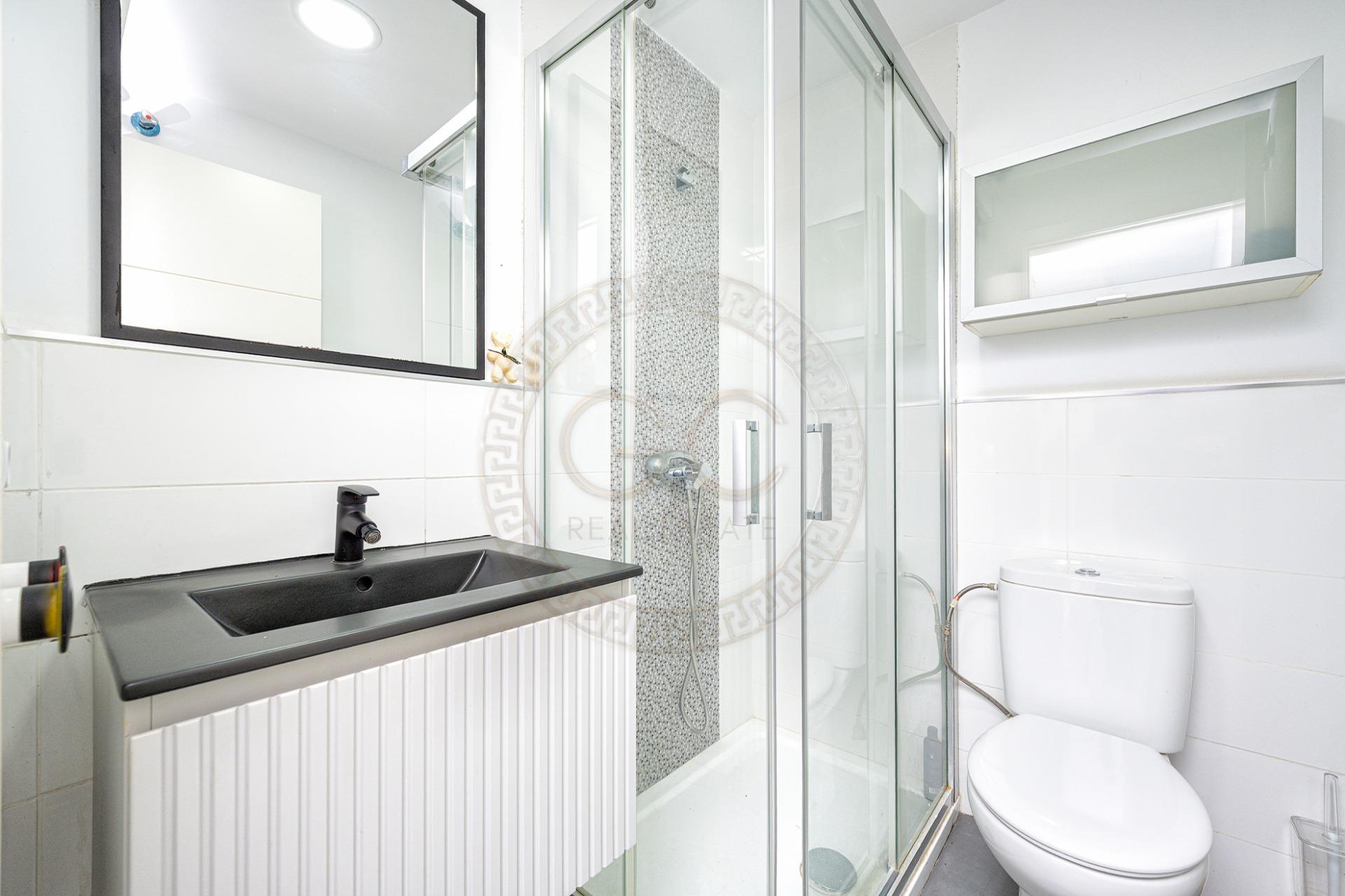 VIVE – SUEÑA – SÉ FELIZ: CASA CON PISCINA PRIVADA EN LAS PALMAS