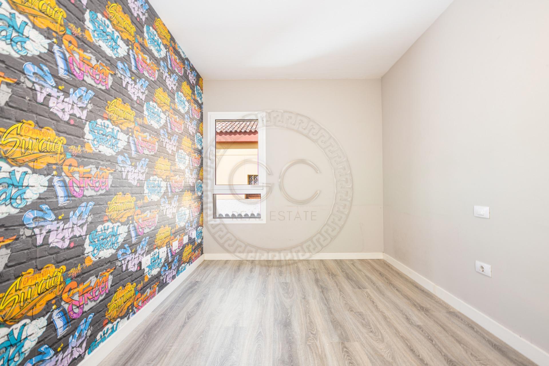 VIVE – SUEÑA – SÉ FELIZ: CASA CON PISCINA PRIVADA EN LAS PALMAS