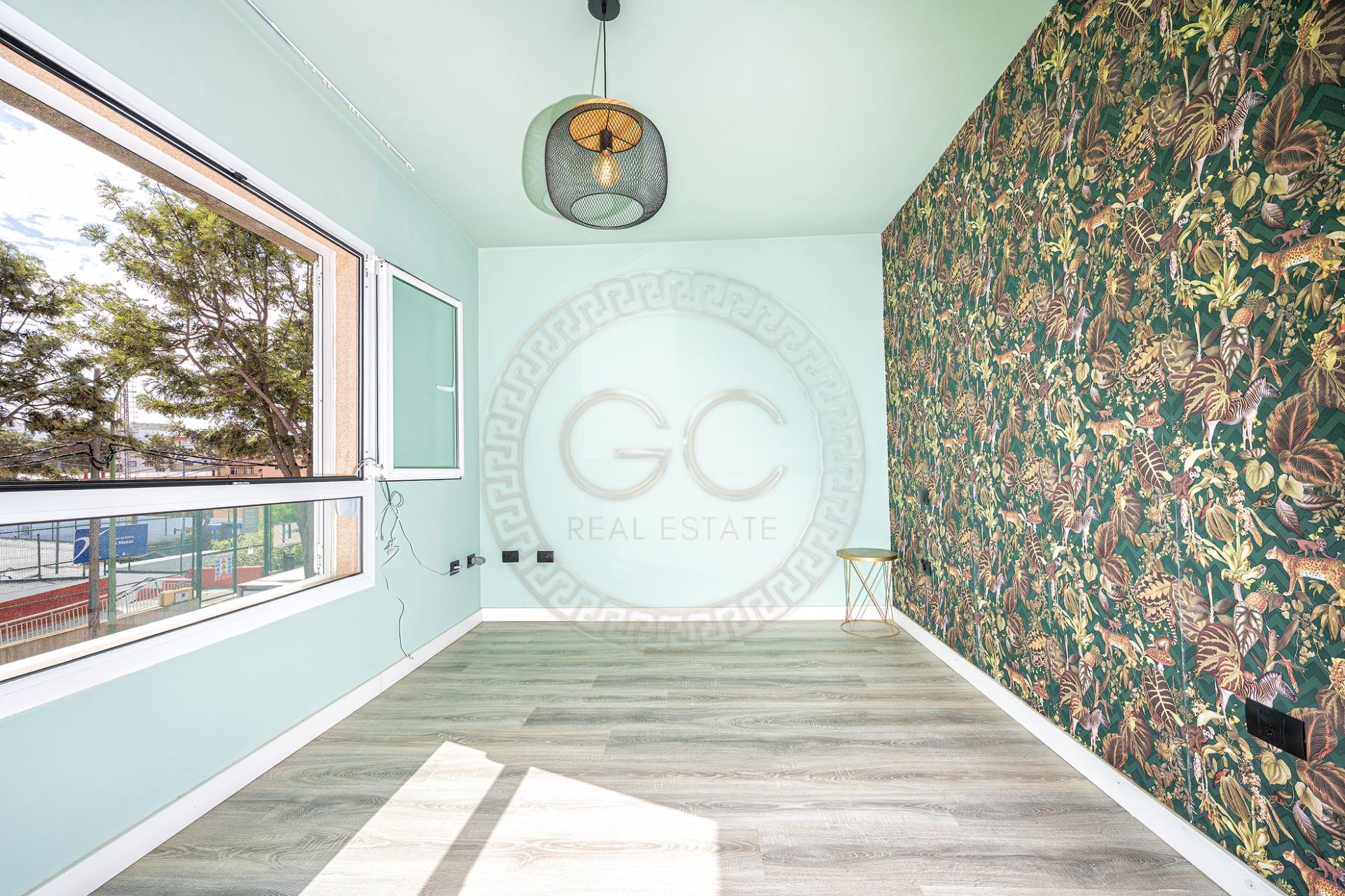 VIVE – SUEÑA – SÉ FELIZ: CASA CON PISCINA PRIVADA EN LAS PALMAS
