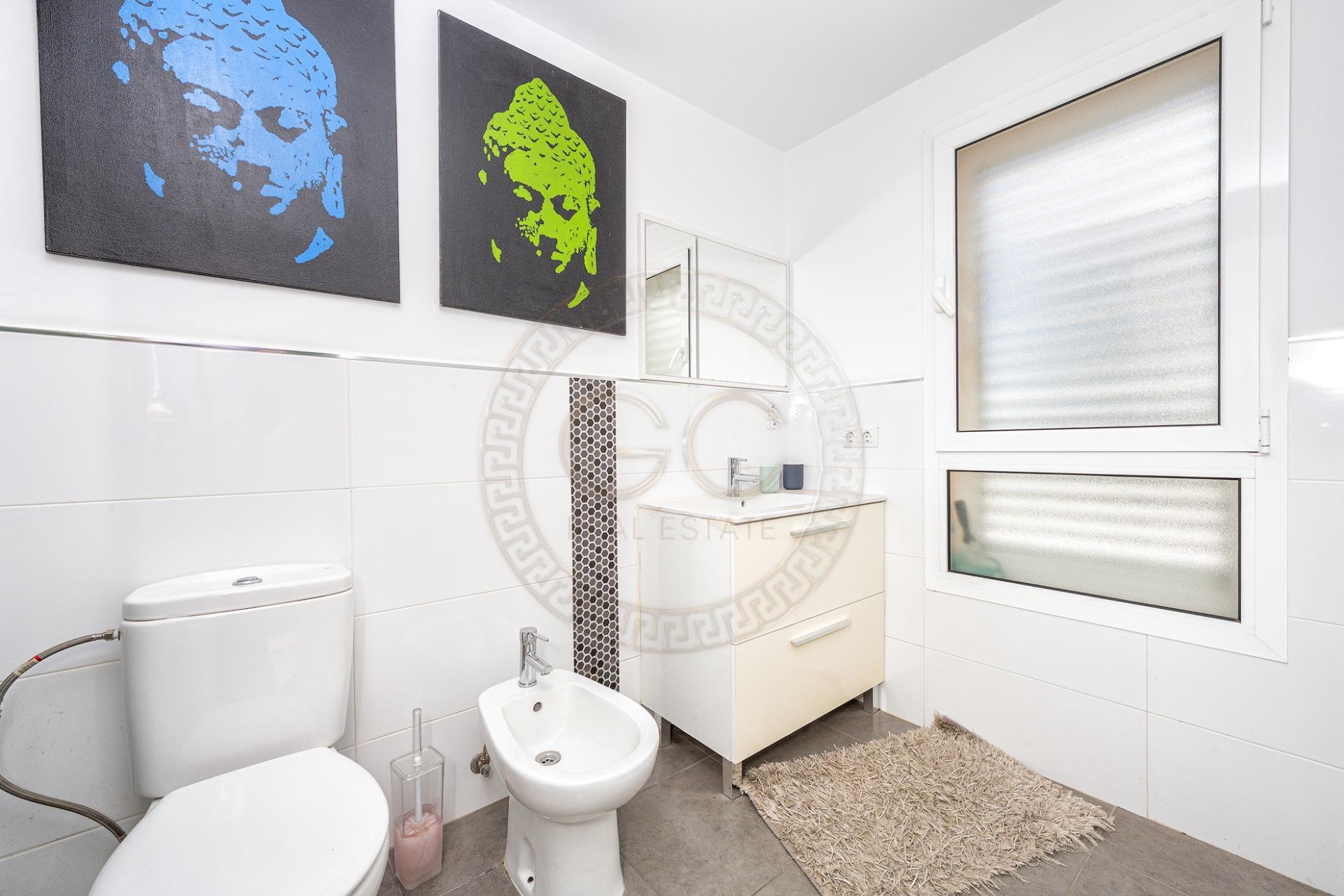 VIVE – SUEÑA – SÉ FELIZ: CASA CON PISCINA PRIVADA EN LAS PALMAS