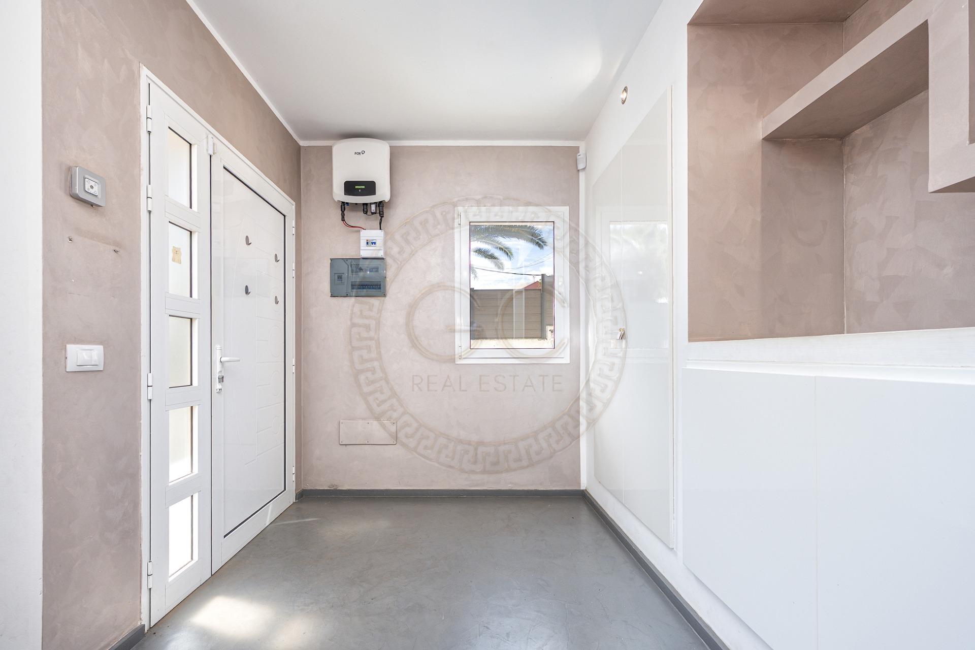 VIVE – SUEÑA – SÉ FELIZ: CASA CON PISCINA PRIVADA EN LAS PALMAS