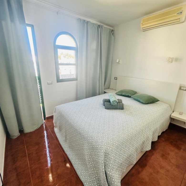 dúplex de 1 dormitorio en alquiler por temporada en El Campo Internacional