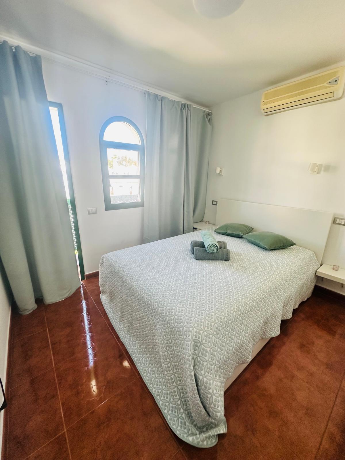 dúplex de 1 dormitorio en alquiler por temporada en El Campo Internacional