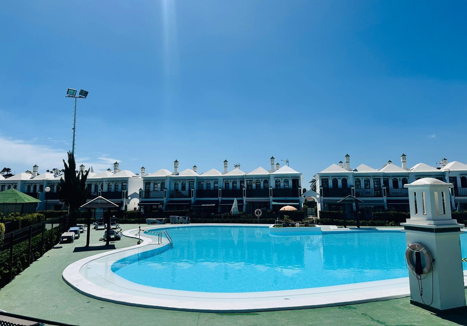 dúplex de 1 dormitorio en alquiler por temporada en El Campo Internacional